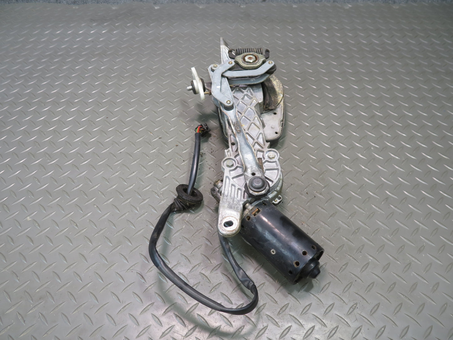 94-02 Mercedes R129 Sl-class Windshield Wiper Transmission  Linkage w Motor OEM