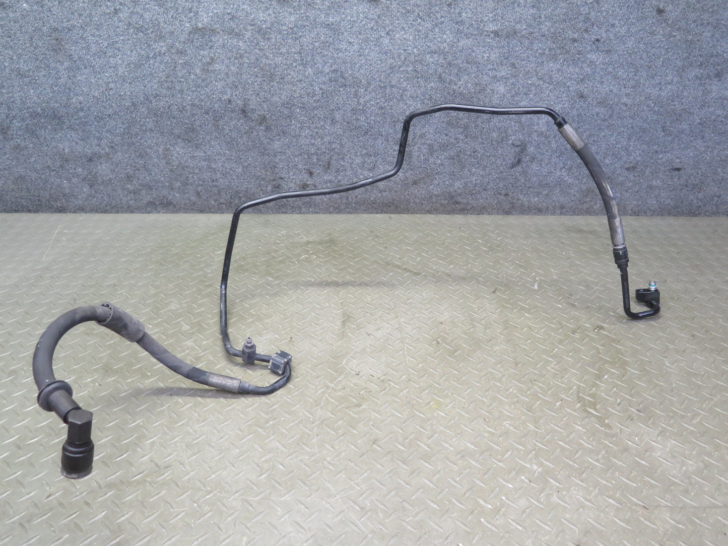 07-12 Mercedes R230 Sl-class Rear Left ABC Hydraulic Suspension Line Pipe OEM