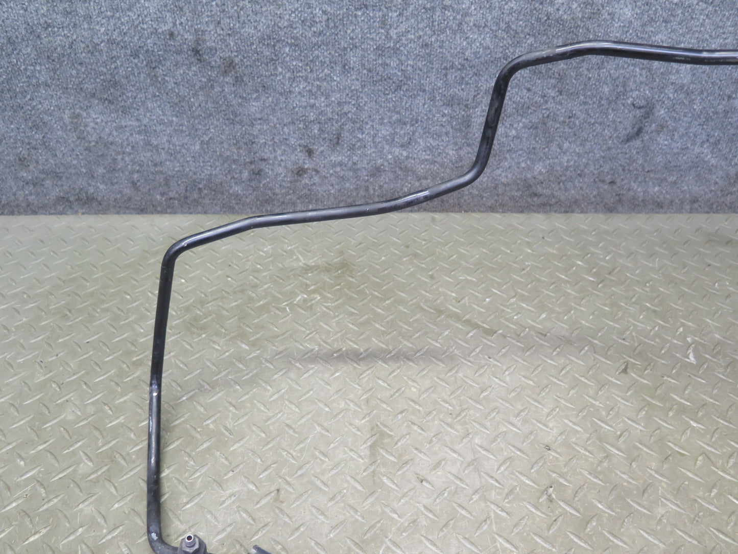 07-12 Mercedes R230 Sl-class Rear Left ABC Hydraulic Suspension Line Pipe OEM