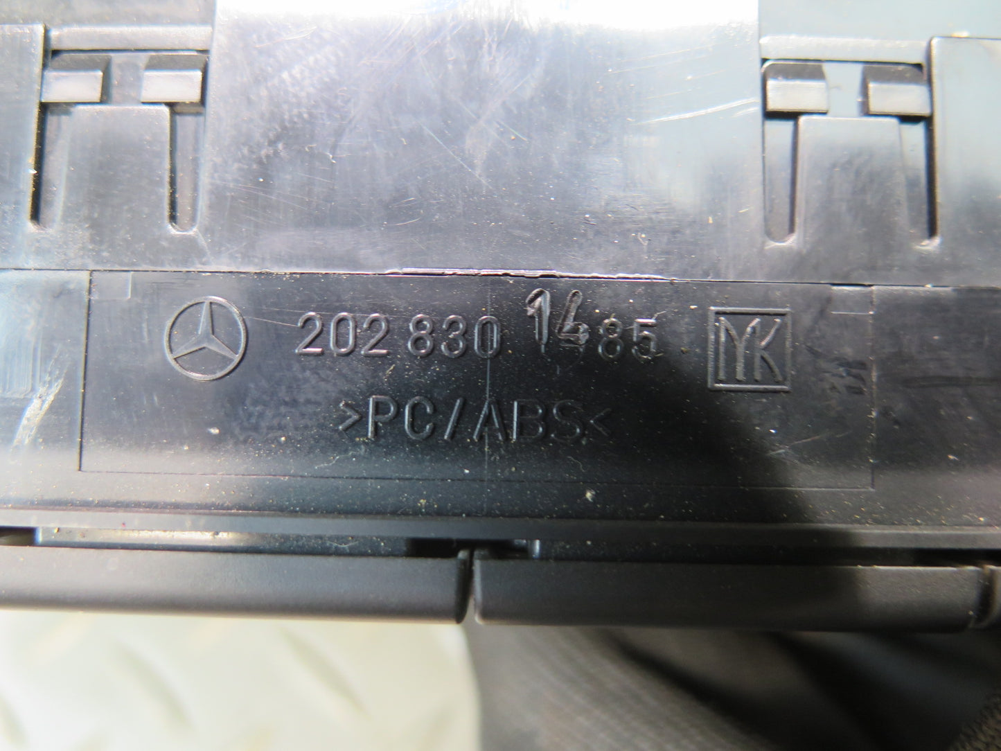 96-02 Mercedes R129 SL A/C Heater Climate Control Switch Panel 2028301485 OEM