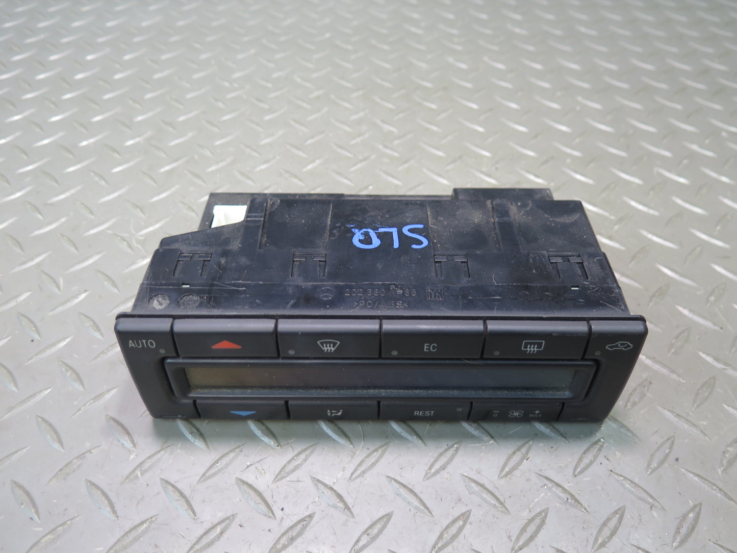 96-02 Mercedes R129 SL A/C Heater Climate Control Switch Panel 2028301485 OEM