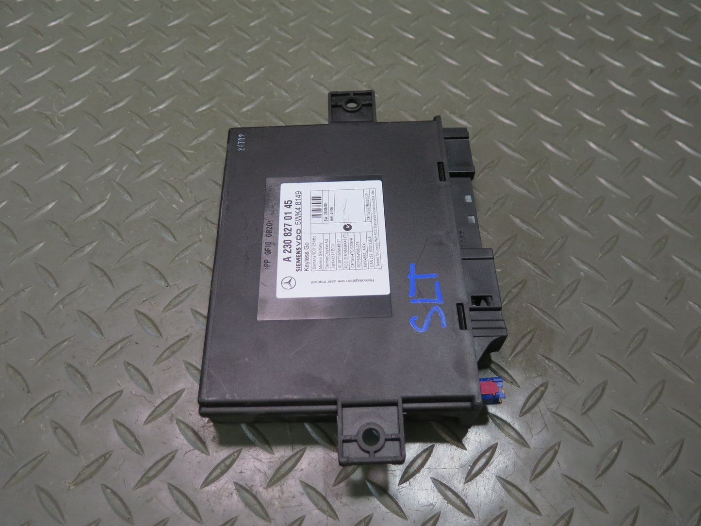 07-12 Mercedes R230 Sl-class Keyless GO Entry Control Module 2308270145 OEM