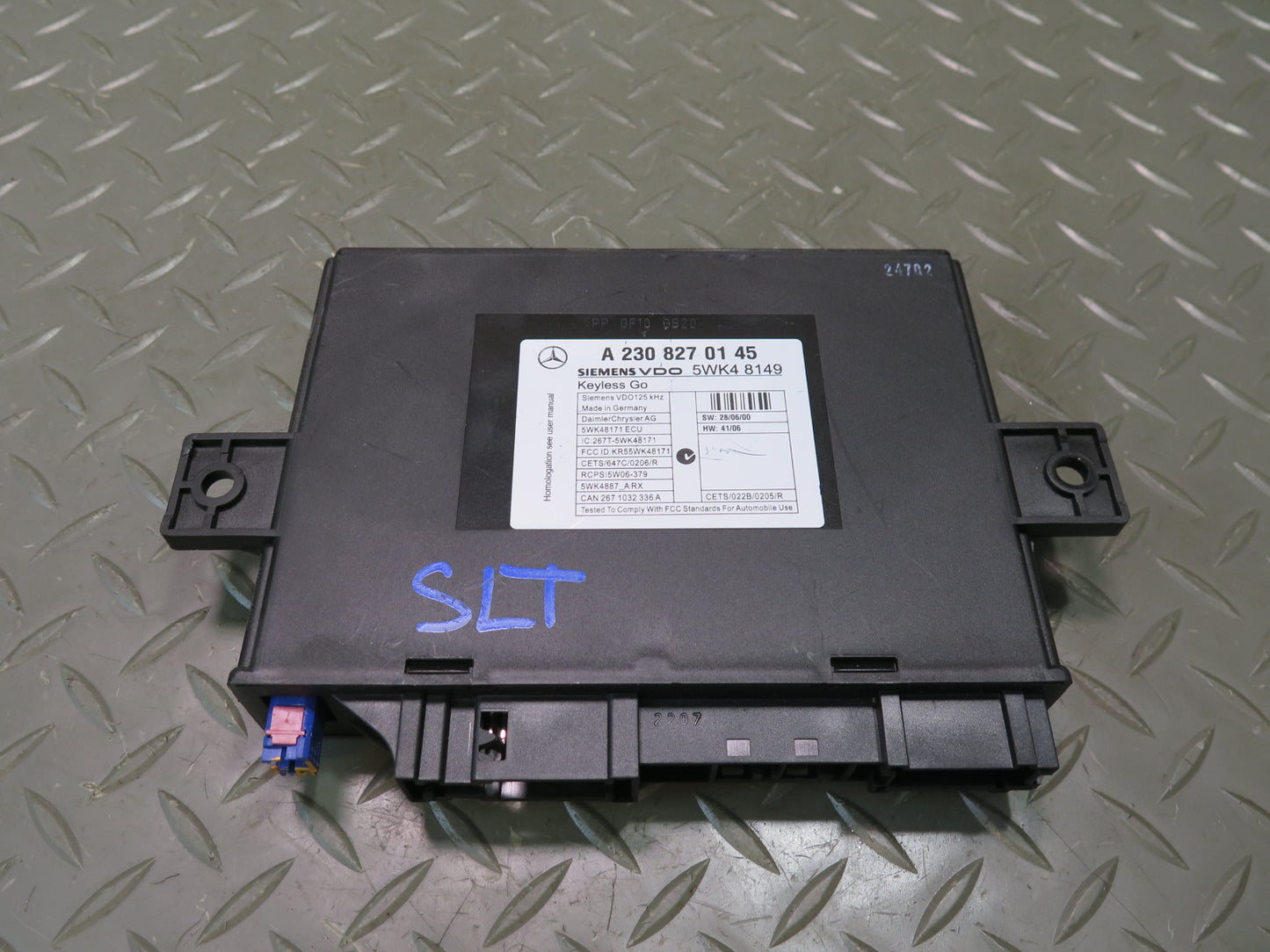 07-12 Mercedes R230 Sl-class Keyless GO Entry Control Module 2308270145 OEM