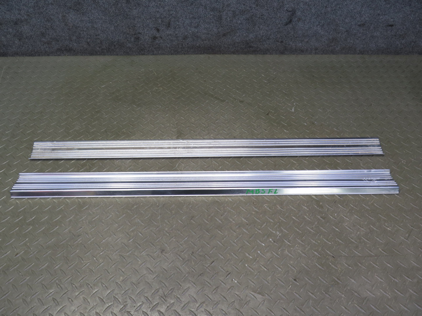 83-89 BMW E24 633CSi 635CSi Set of 2 Left & Right Door Chrome Scuff Sill OEM