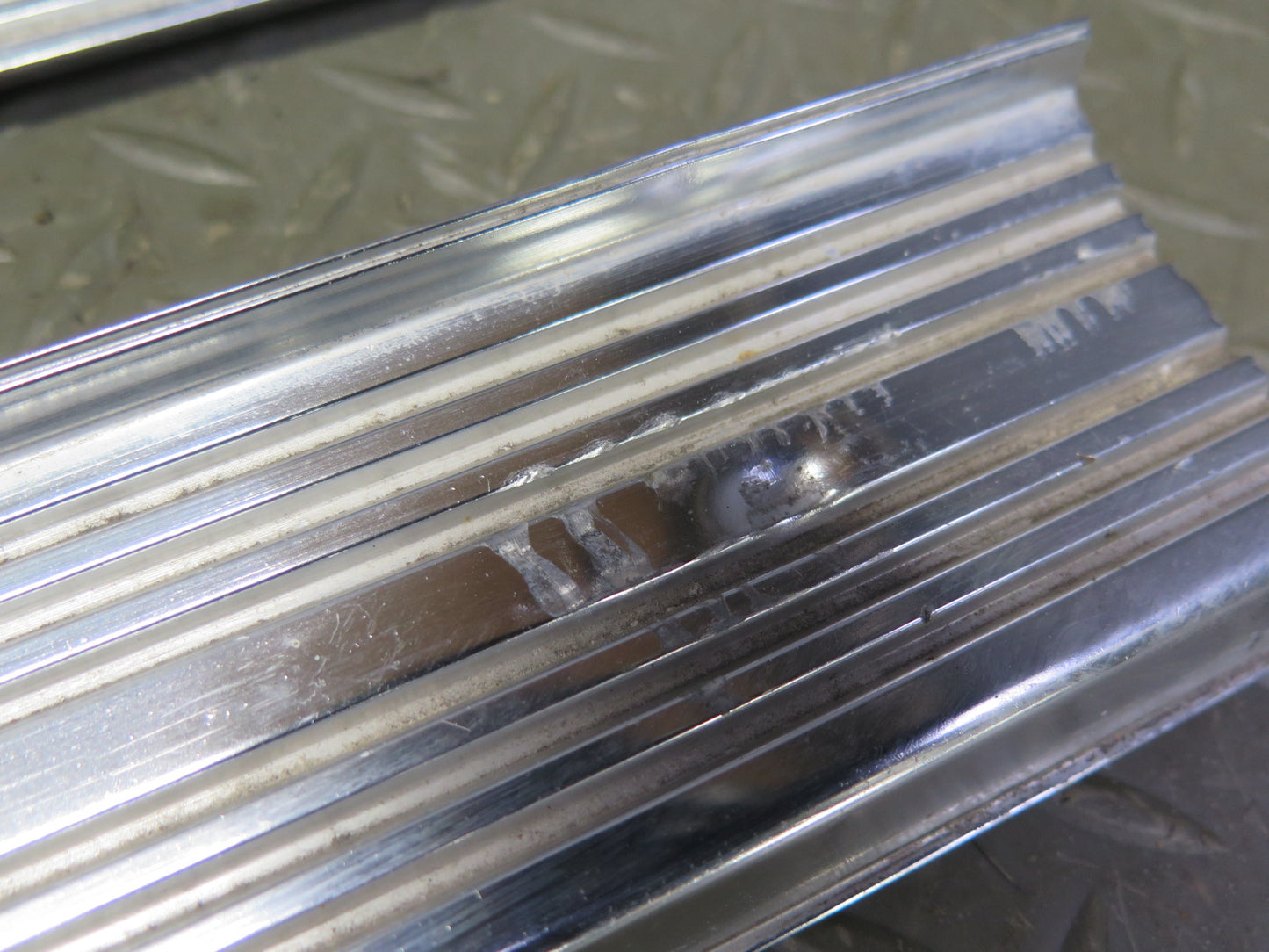 83-89 BMW E24 633CSi 635CSi Set of 2 Left & Right Door Chrome Scuff Sill OEM