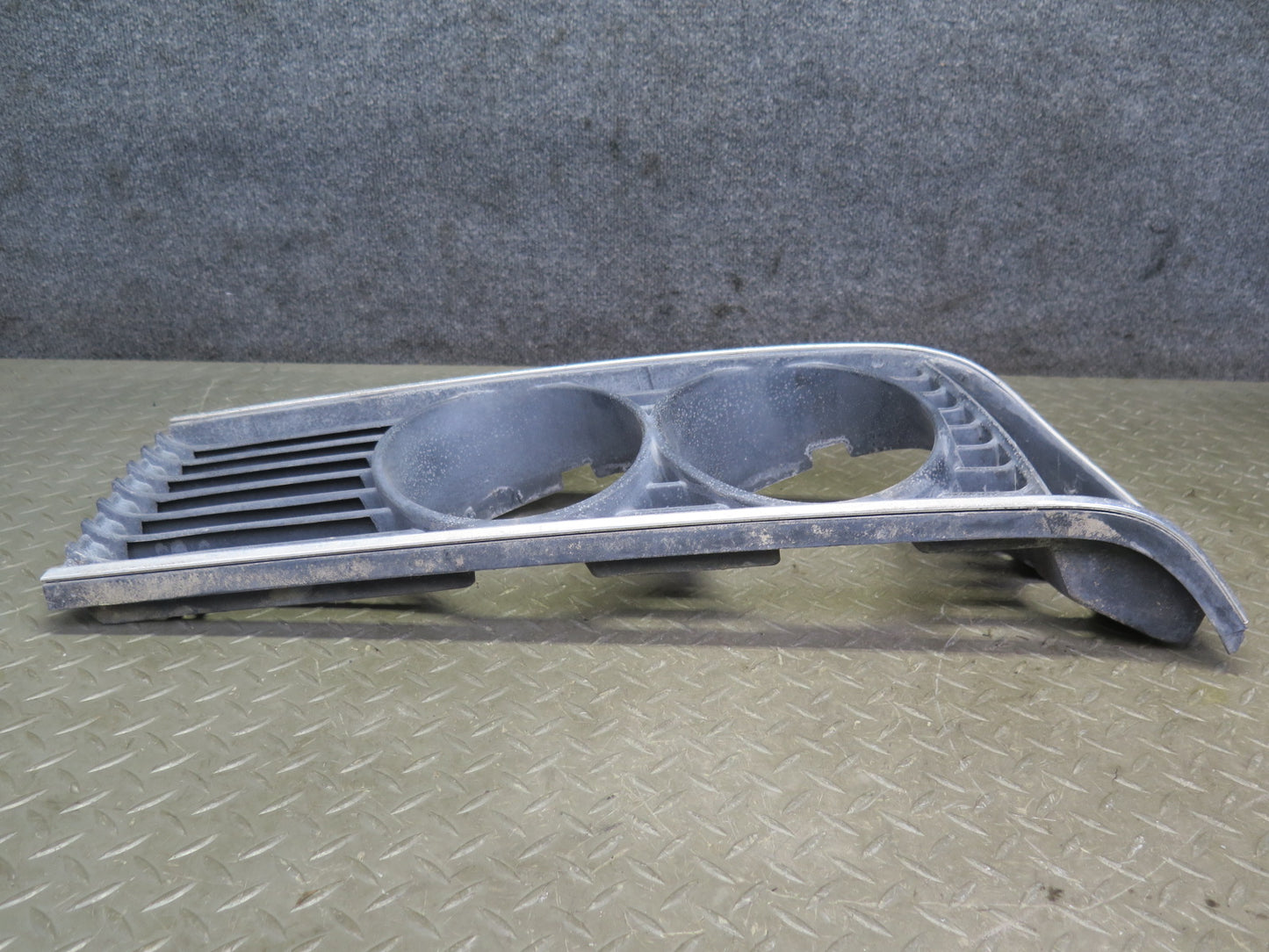 83-87 BMW E24 6-SERIES Set of 2 Front Left & Right Headlight Trim Grille OEM