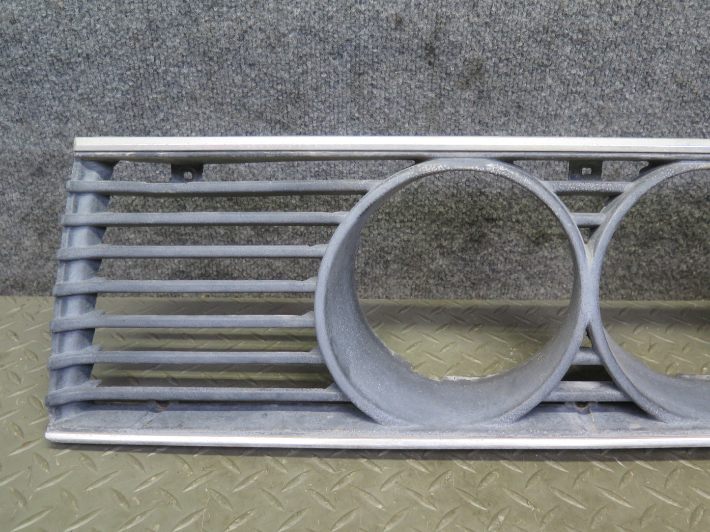 83-87 BMW E24 6-SERIES Set of 2 Front Left & Right Headlight Trim Grille OEM