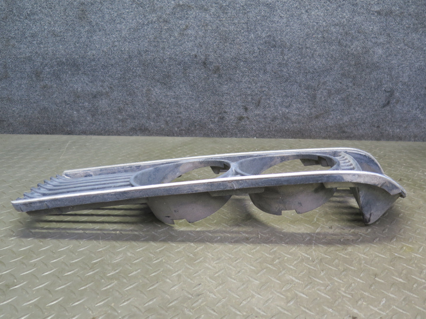 83-87 BMW E24 6-SERIES Set of 2 Front Left & Right Headlight Trim Grille OEM
