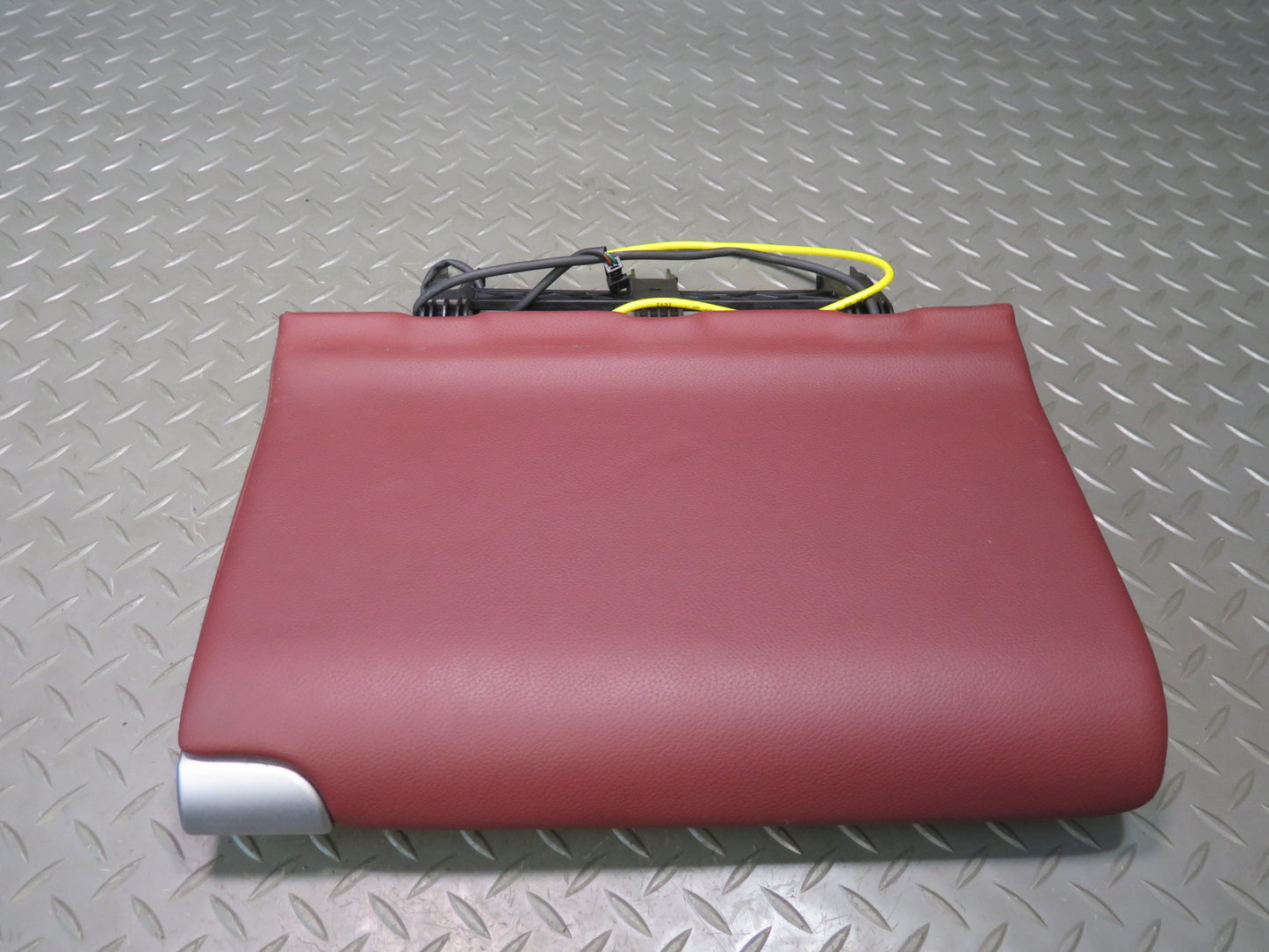 07-12 Mercedes R230 Sl-class Rear Seat Left Storage Compartment Cover RED OEM