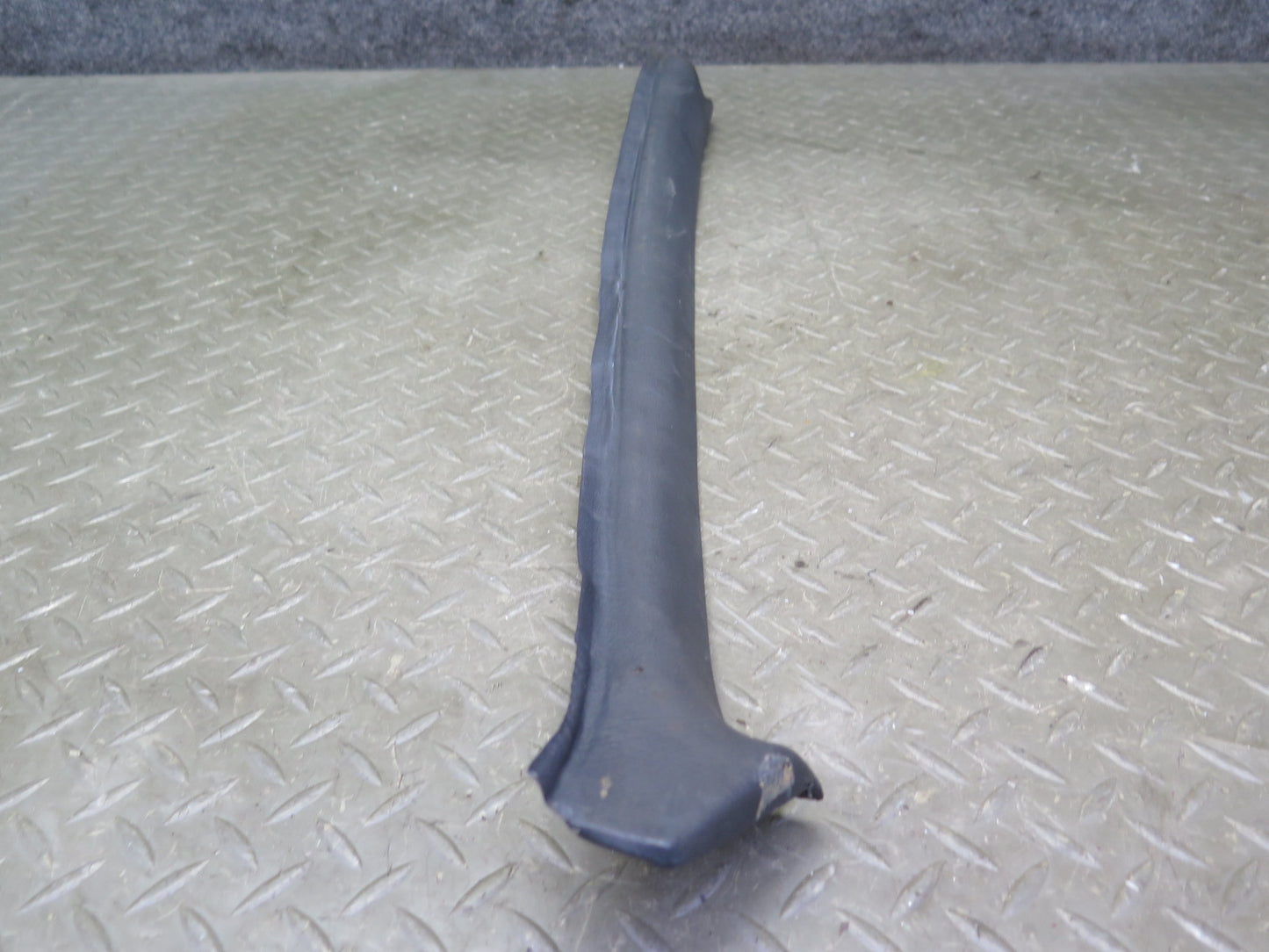 84-89 BMW E24 6-SERIES Set of 2 Front Interior A Pillar Trim Cover Panel OEM