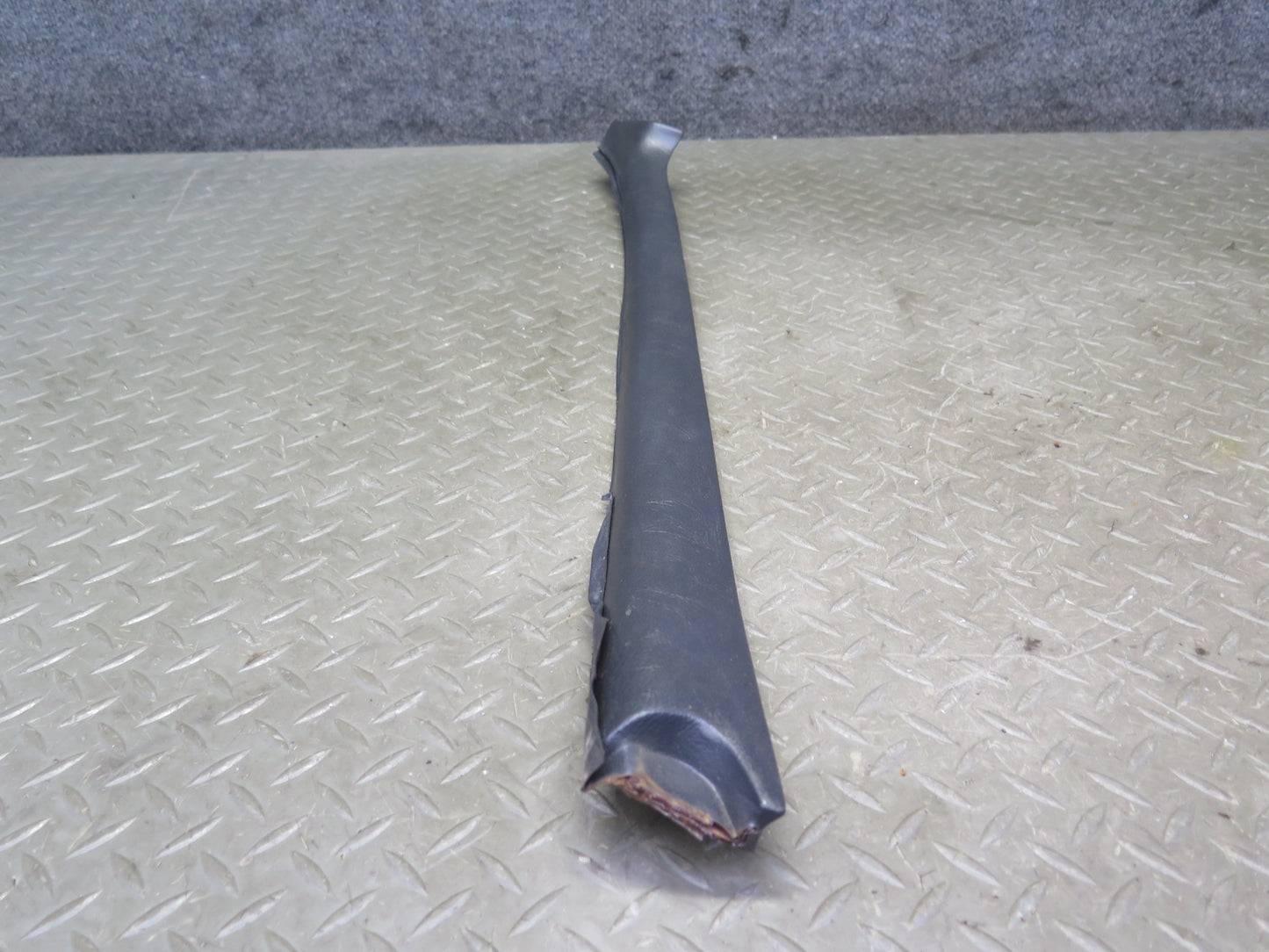 84-89 BMW E24 6-SERIES Set of 2 Front Interior A Pillar Trim Cover Panel OEM