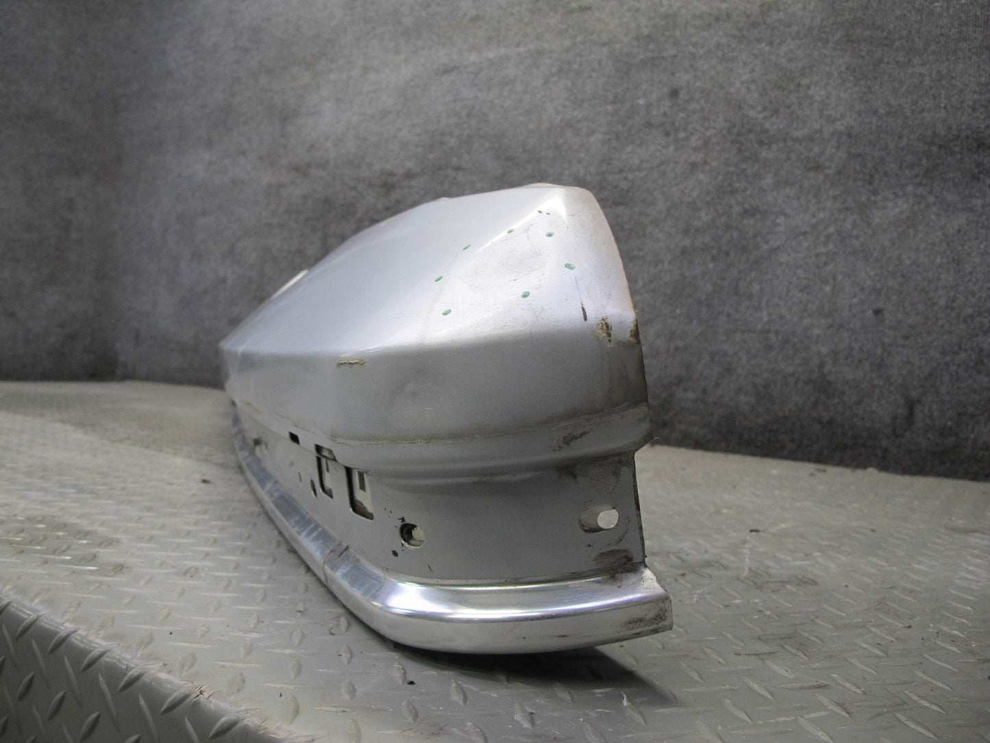 83-89 BMW E24 633CSi 635CSi Rear Bumper Cover Polaris Metallic OEM