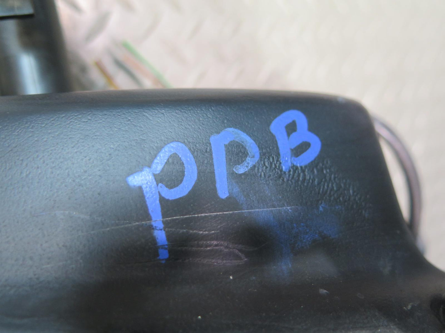 1997-2004 Porsche Boxster 986 Windshield Washer Reservoir Tank W/ Pump
