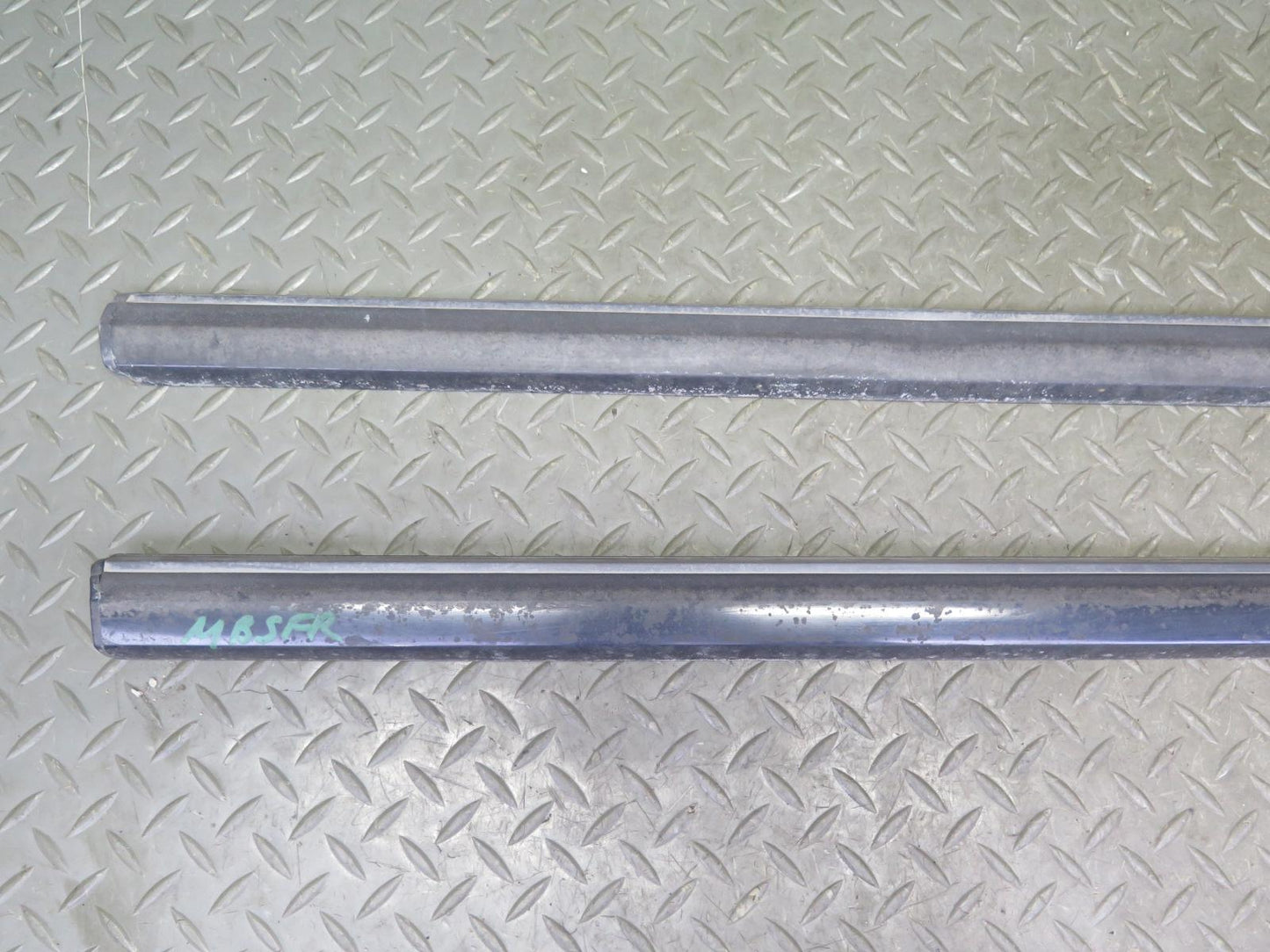 83-89 BMW E24 633CSi 635CSi Fender Door Quarter Exterior Molding Trim Panel OEM