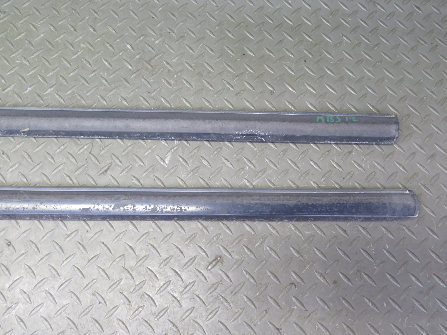 83-89 BMW E24 633CSi 635CSi Fender Door Quarter Exterior Molding Trim Panel OEM
