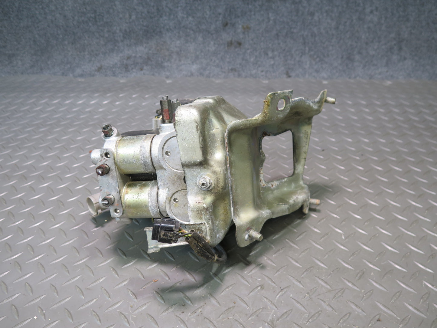 89-92 Toyota Supra MA70L Anti Lock Brake ABS Pump Module 60K 44510-14040 OEM