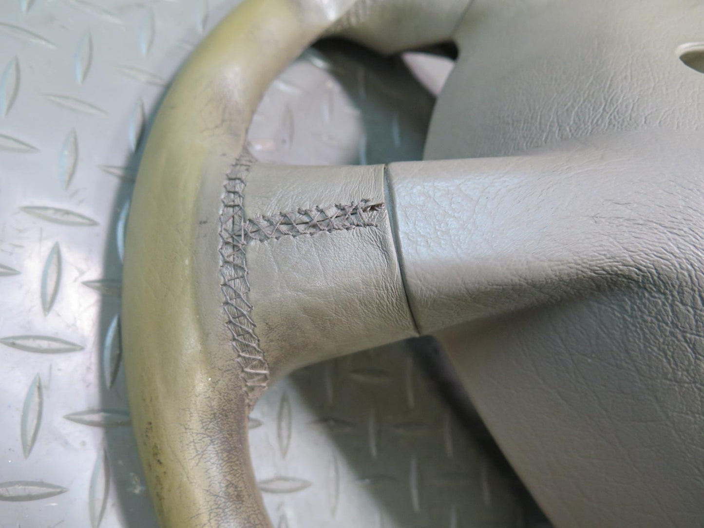 96-98 Mercedes R129 Sl-class Leather Steering Beige OEM