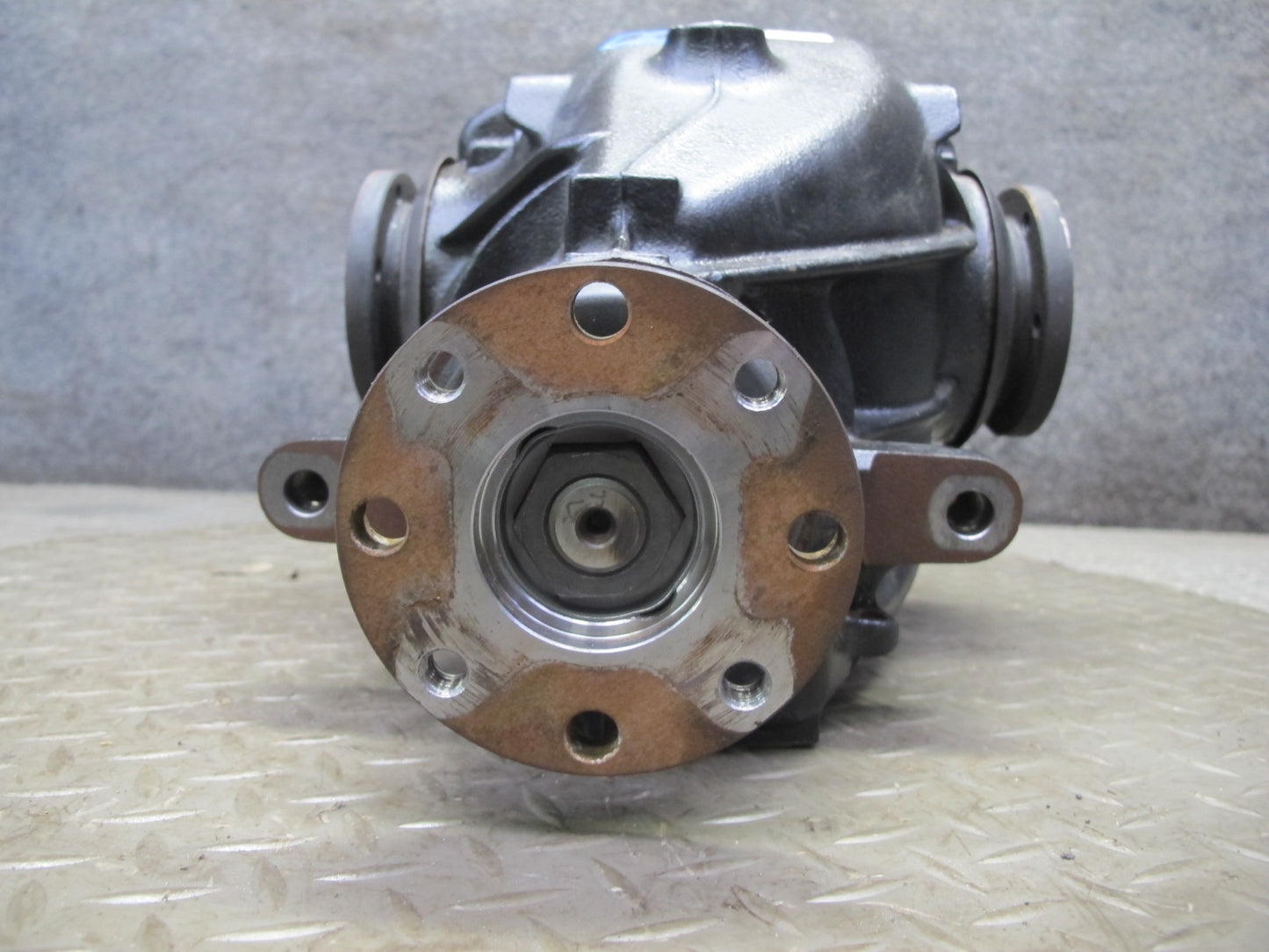 06-07 BMW E85 Z4 3.0L M/T Rear Axle Differential Carrier 3.38 Ratio 7551911 OEM