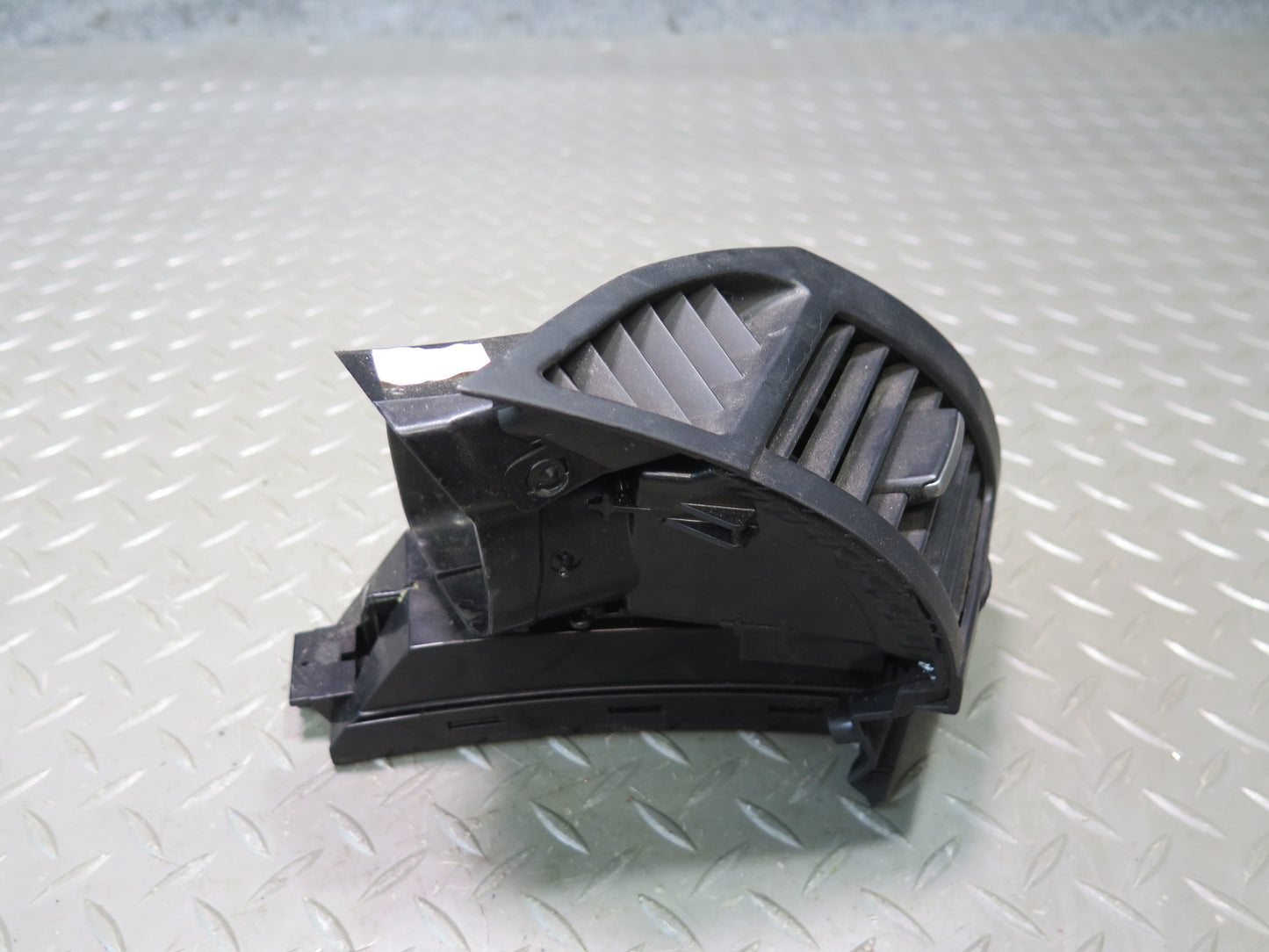 03-08 BMW E86 E85 Z4 Dash Right Air Vent Grille w CUP Holder Black 6945400 OEM