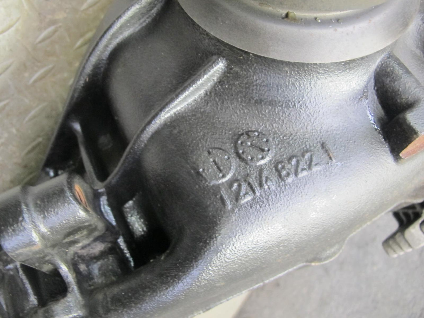 06-07 BMW E85 Z4 3.0L M/T Rear Axle Differential Carrier 3.38 Ratio 7551911 OEM
