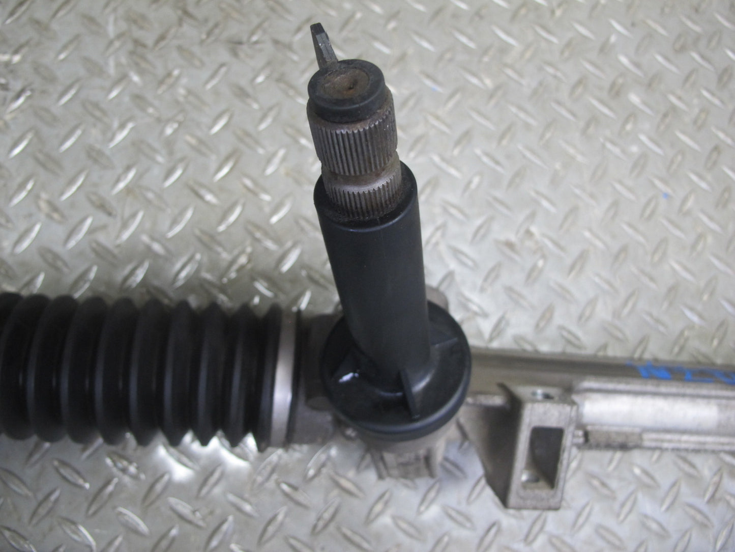 03-08 BMW E85 Z4 Power Steering Rack & Pinion 94K Miles 6774374 OEM