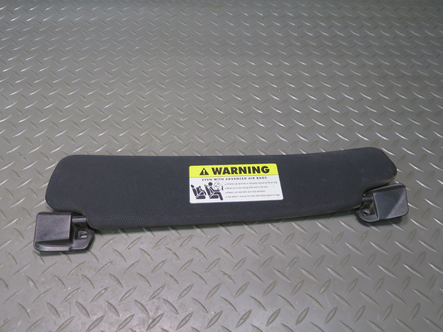 03-08 BMW E85 Z4 Convertible Set of 2 Front Left & Right Sun Visor Black OEM