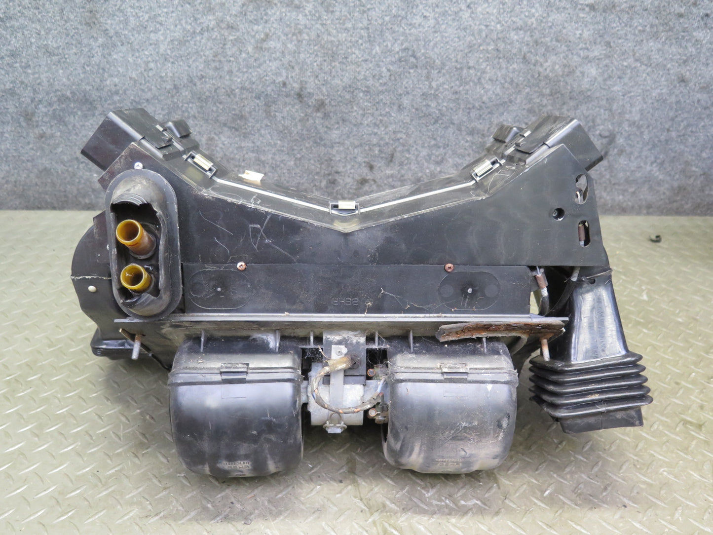 83-89 BMW E24 633CSi 635CSi A/C Evaporator Heater Climate Box Set OEM