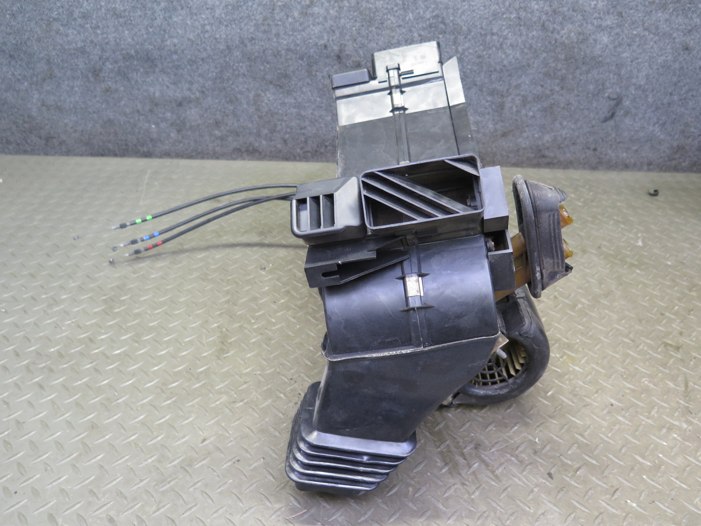 83-89 BMW E24 633CSi 635CSi A/C Evaporator Heater Climate Box Set OEM