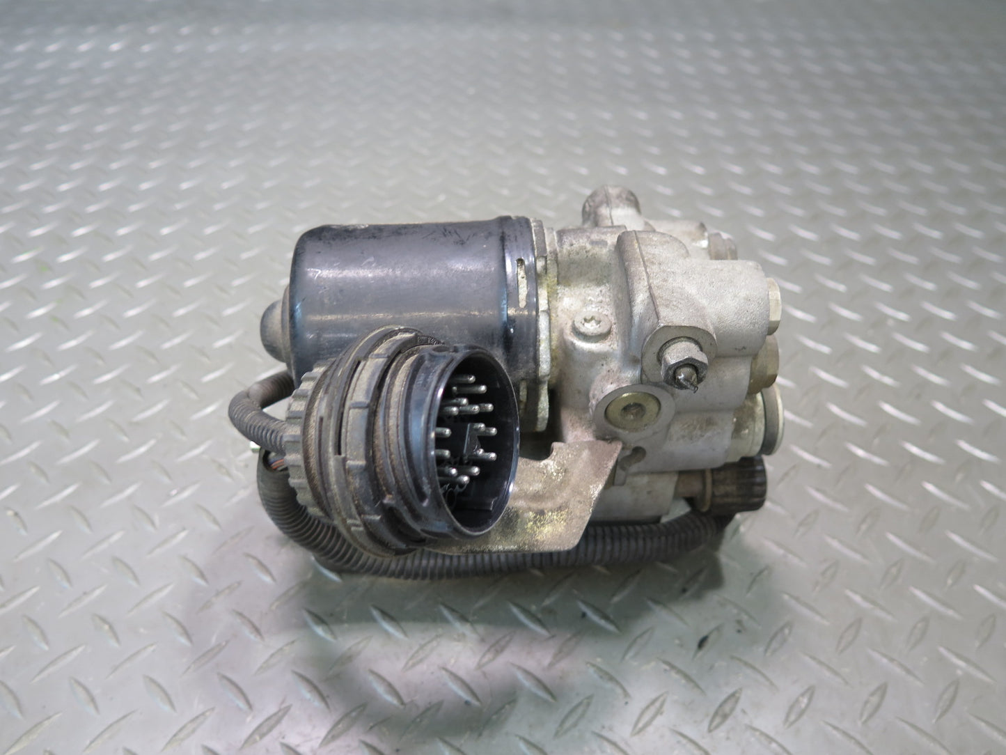 96-99 BMW E36 318ti Anti Lock Brake ABS Pump Module 1164095 OEM