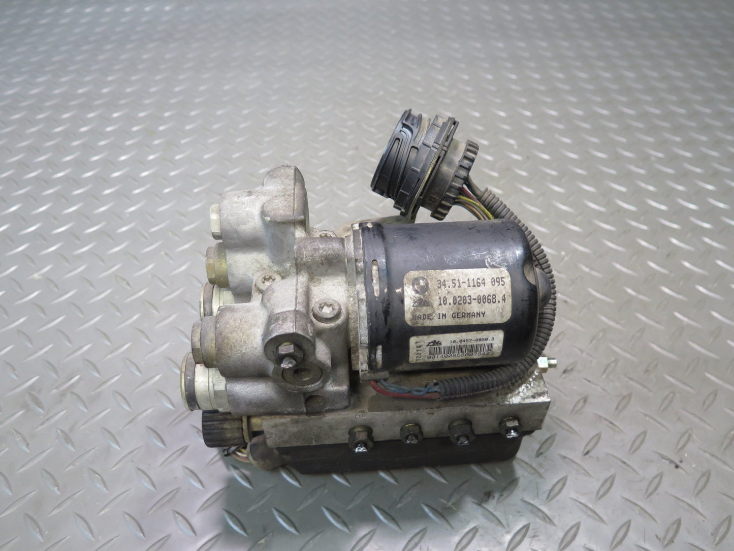 96-99 BMW E36 318ti Anti Lock Brake ABS Pump Module 1164095 OEM