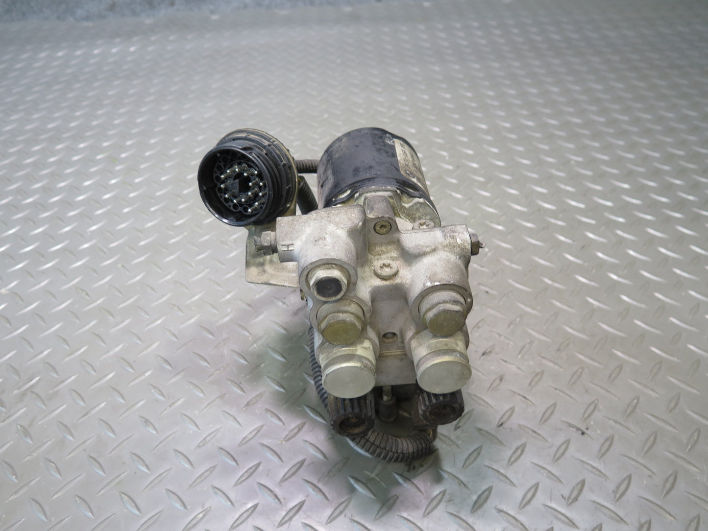 96-99 BMW E36 318ti Anti Lock Brake ABS Pump Module 1164095 OEM