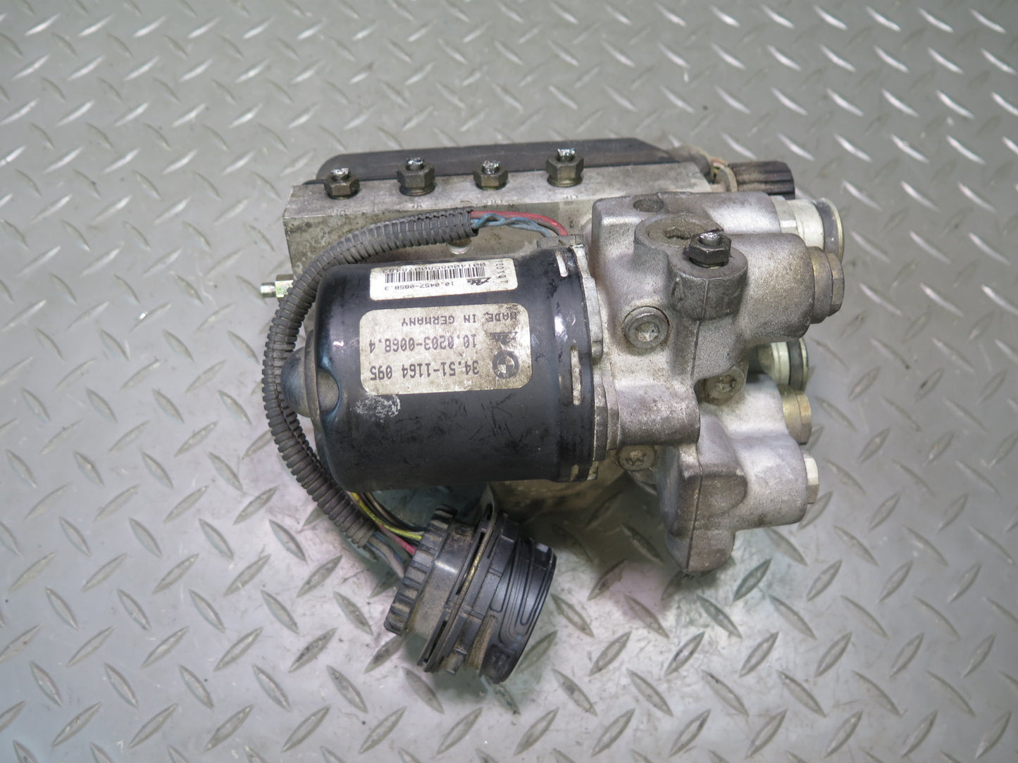 96-99 BMW E36 318ti Anti Lock Brake ABS Pump Module 1164095 OEM