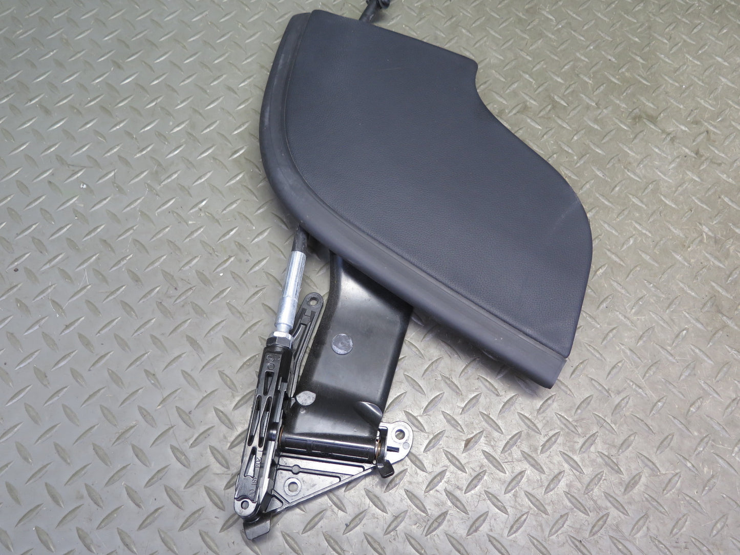 07-12 Mercedes R230 Sl-class Convertible TOP Roof Rear Flap Motor Assembly OEM