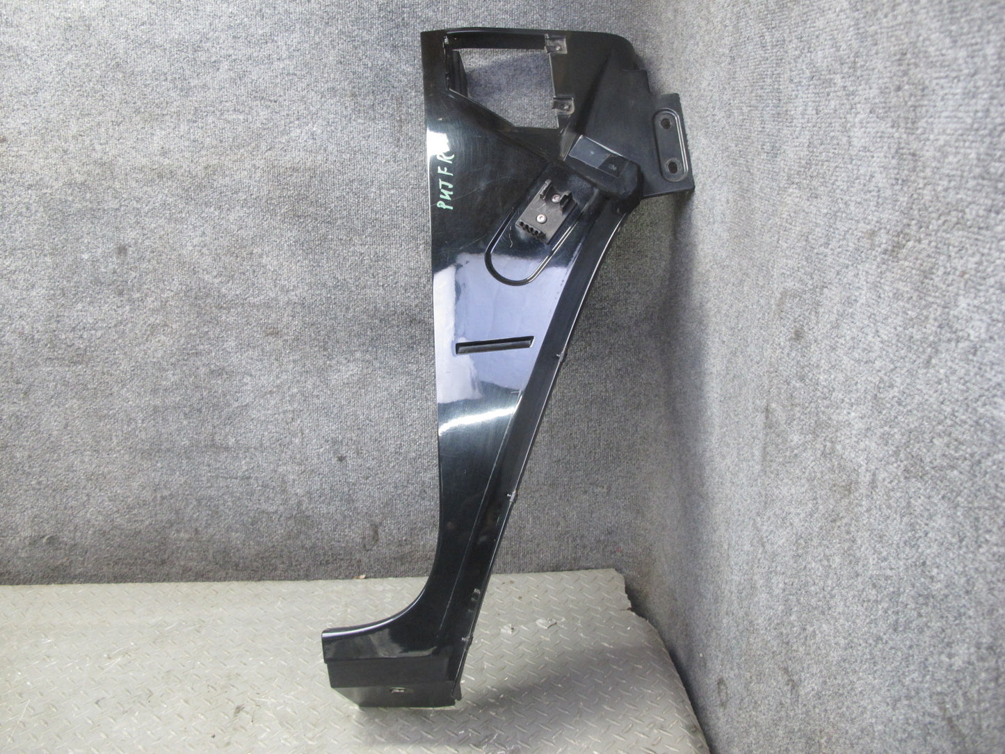 2003-2009 Hummer H2 Front Right Pass Side Fender Shell Cover Panel 15062998