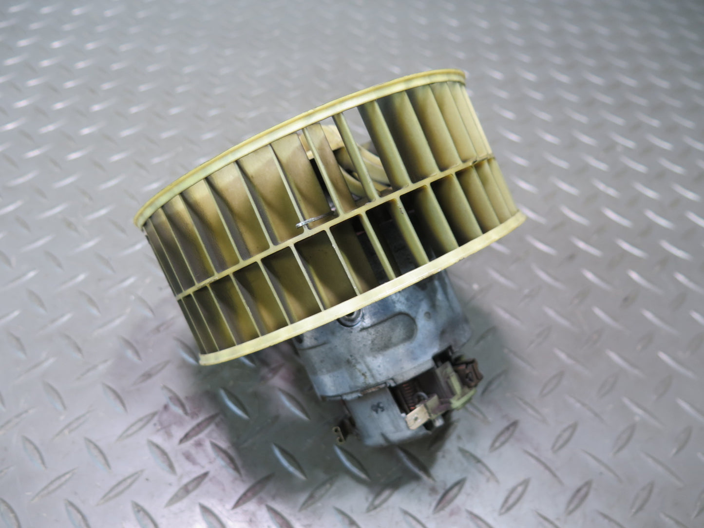 95-99 BMW E36 318ti Compact Heater Blower Motor Fan OEM