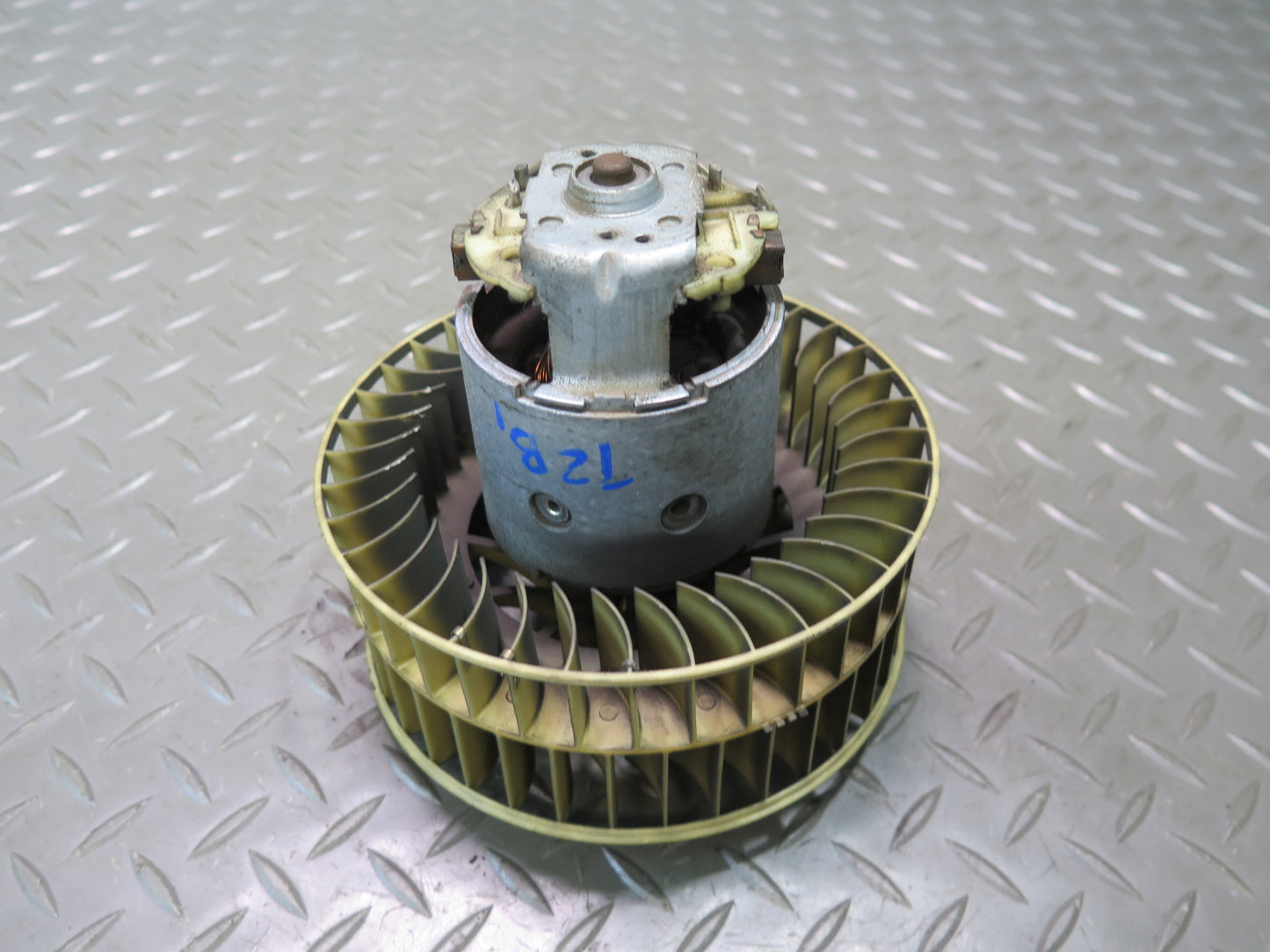 95-99 BMW E36 318ti Compact Heater Blower Motor Fan OEM