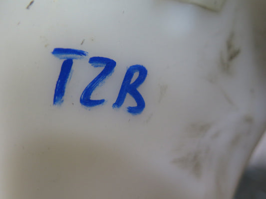 94-99 BMW E36 318i 318ti Windshield Washer Fluid Reservoir Tank w Pump  OEM