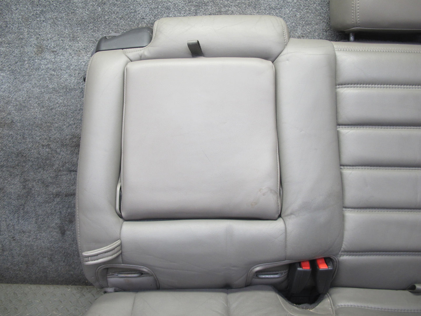 2005-2007 Hummer H2 Rear 2ND ROW Left & Right Side Leather Seat Set of 2