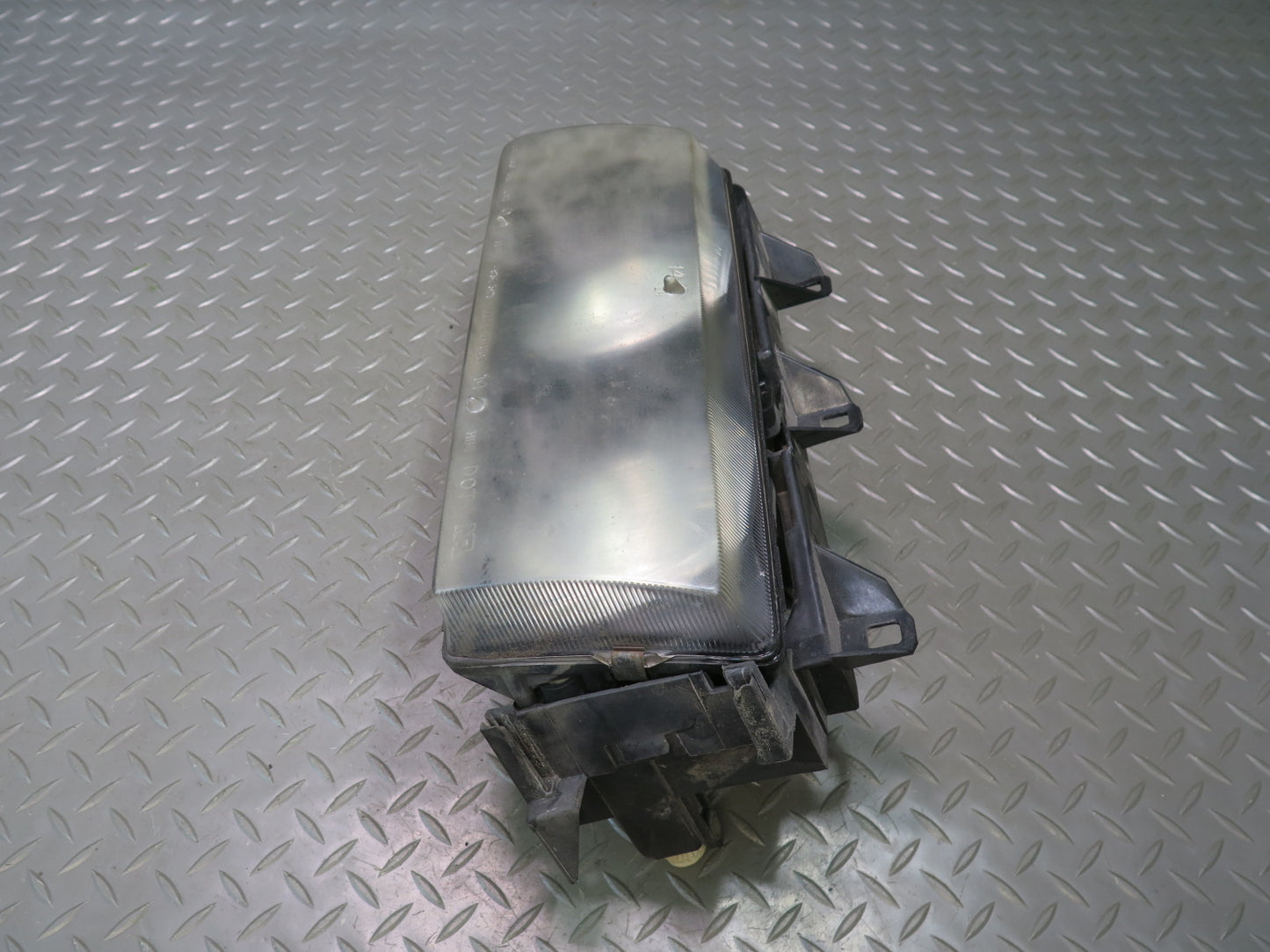 95-99 BMW E36 318ti Front Left Halogen Headlight Lamp OEM