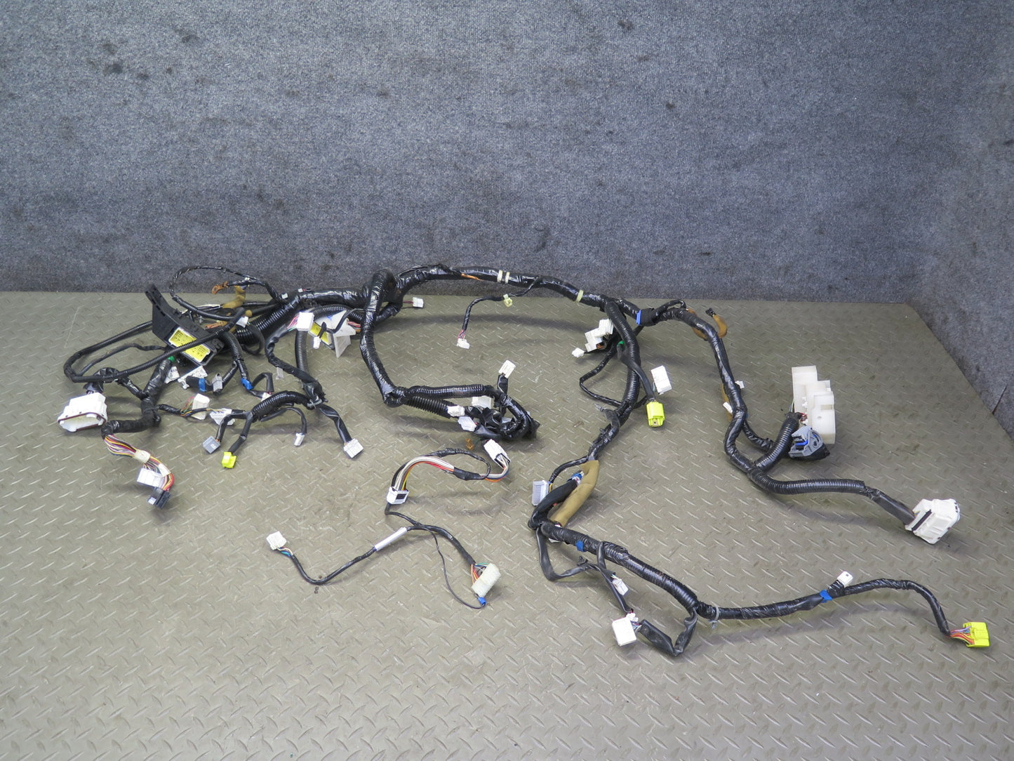 2007 Nissan 350Z Z33 Convertible VQ35HR M/T Main Dash Wire Wiring Harness OEM