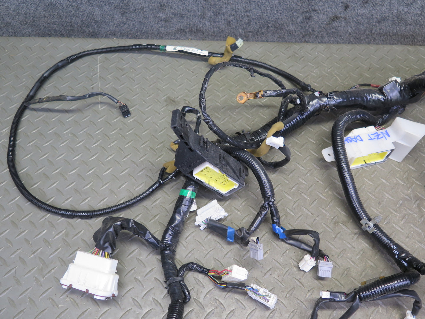 2007 Nissan 350Z Z33 Convertible VQ35HR M/T Main Dash Wire Wiring Harness OEM