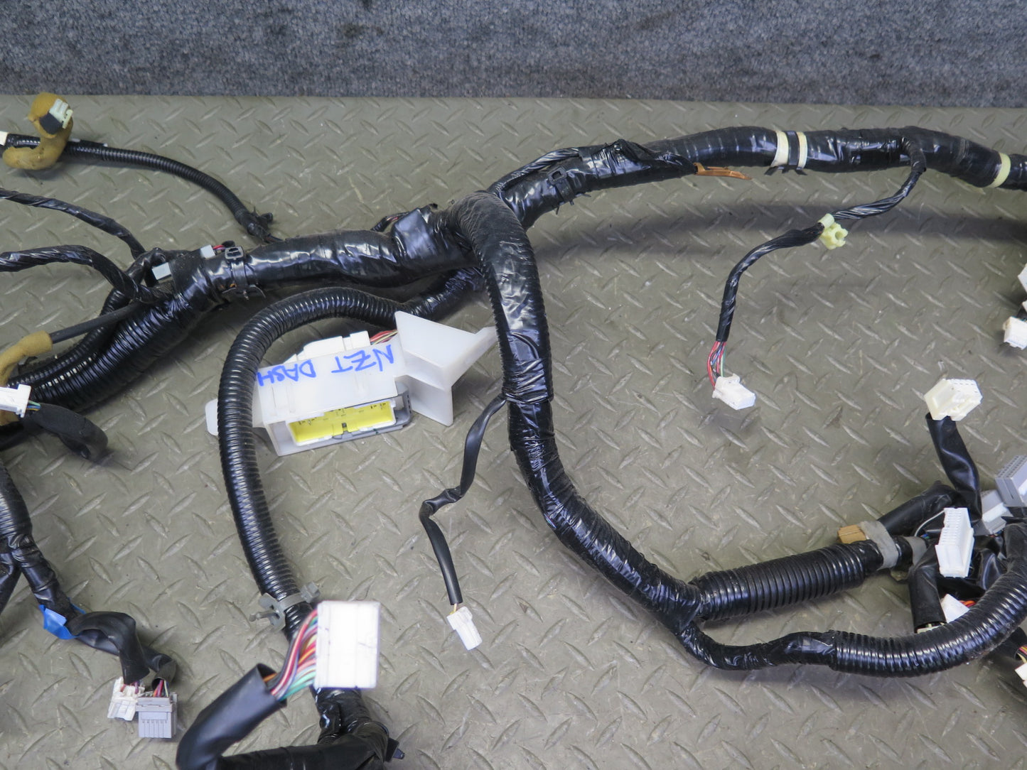 2007 Nissan 350Z Z33 Convertible VQ35HR M/T Main Dash Wire Wiring Harness OEM
