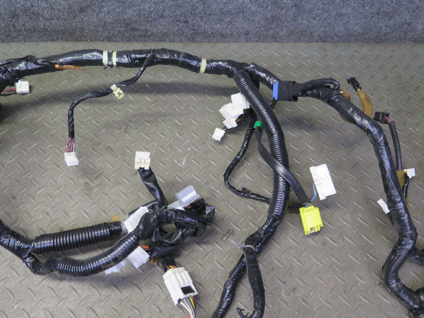 2007 Nissan 350Z Z33 Convertible VQ35HR M/T Main Dash Wire Wiring Harness OEM