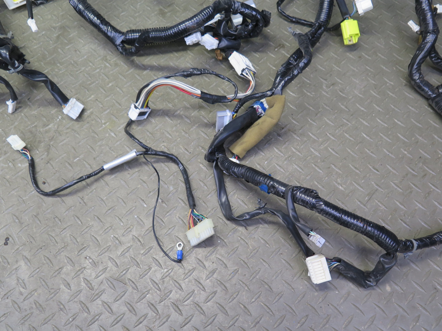2007 Nissan 350Z Z33 Convertible VQ35HR M/T Main Dash Wire Wiring Harness OEM