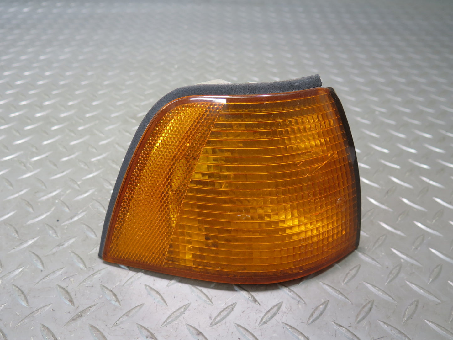 95-99 BMW E36 318ti Compact 2-DOOR Front Turn Signal Corner Light Lamp OEM