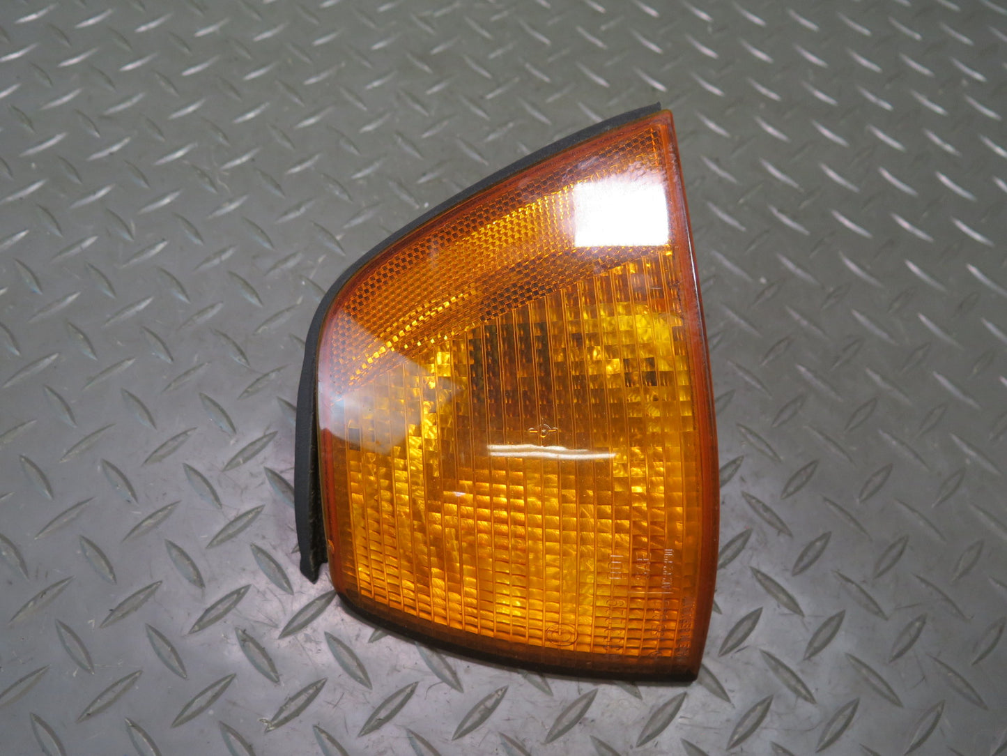 95-99 BMW E36 318ti Compact 2-DOOR Front Turn Signal Corner Light Lamp OEM