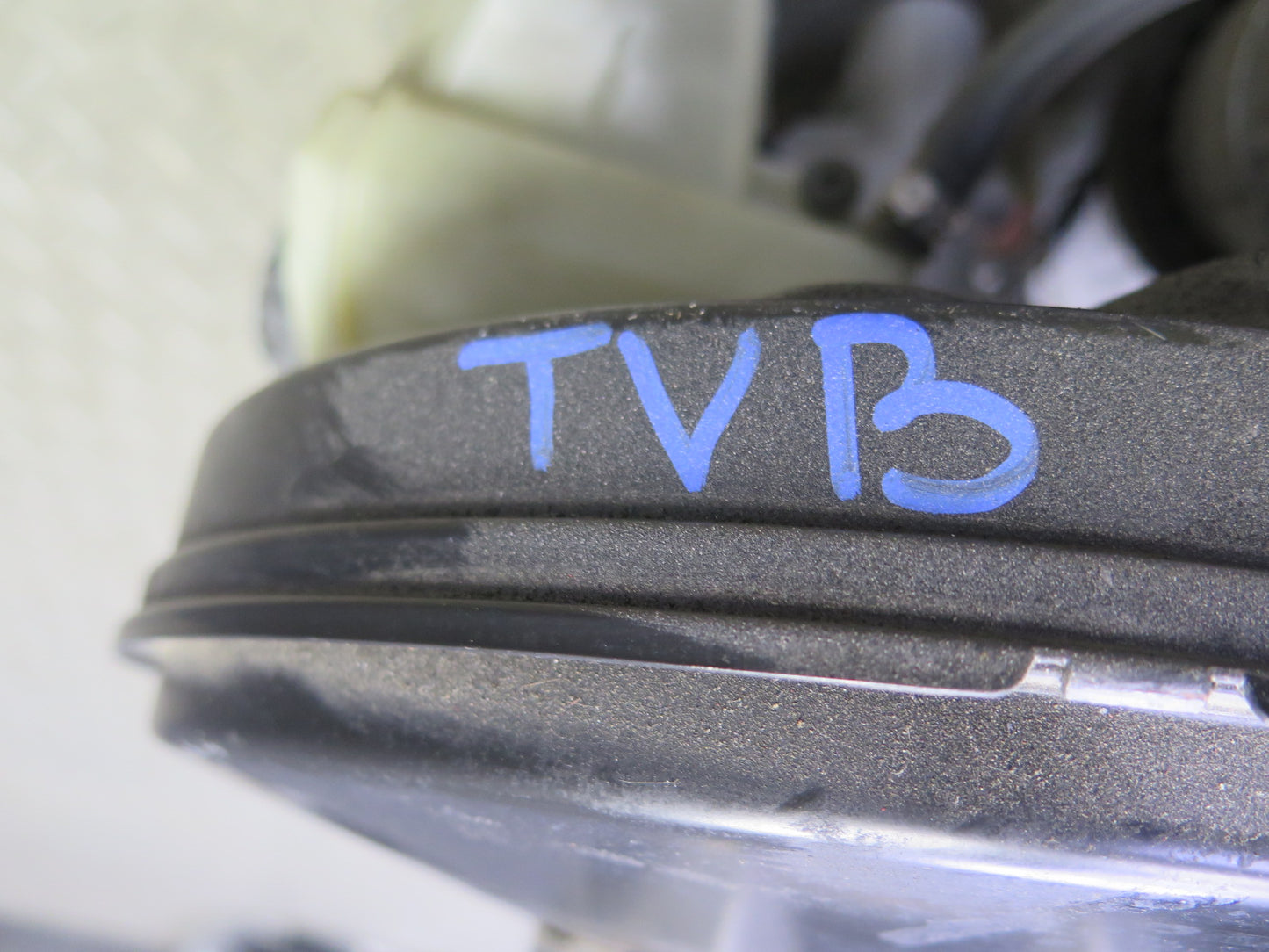 2001 BMW E46 330ci Brake Master Cylinder Booster Fluid Reservoir w DSC Pump OEM