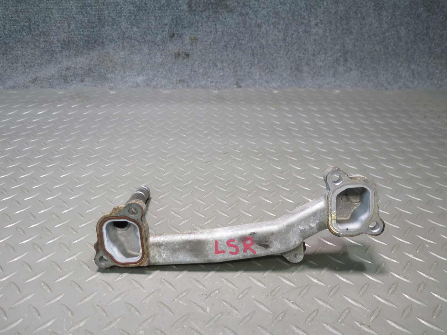 98-00 Lexus UCF20L LS400 1UZFE Engine Coolant Water Bypass Line Tube OEM