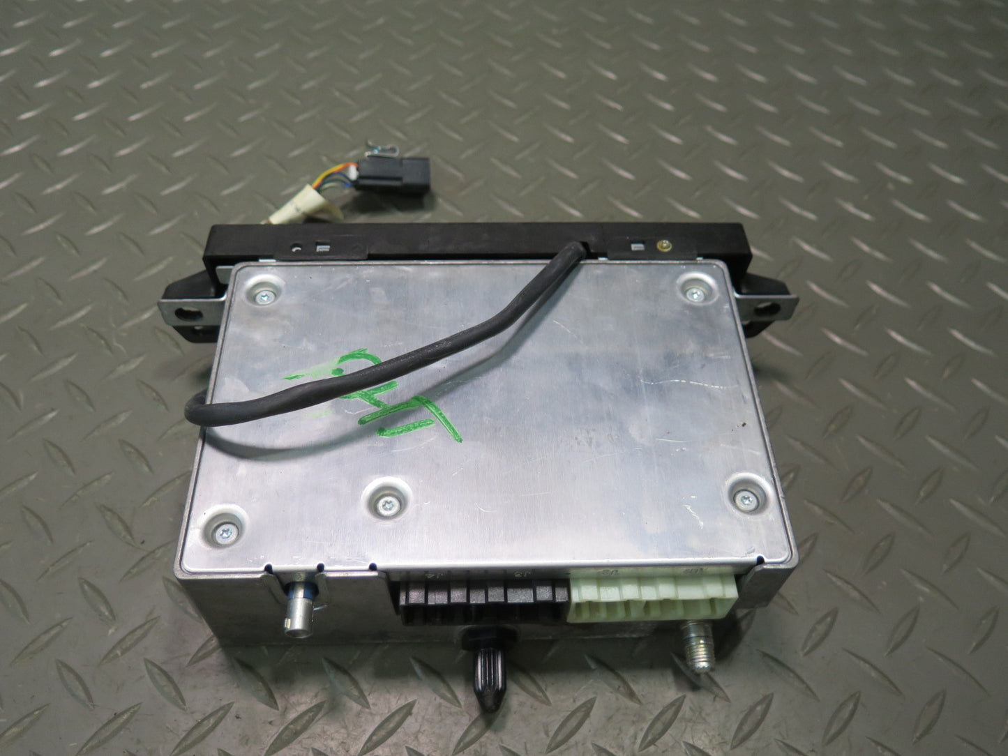 2003-2007 Hummer H2 Onstar Communication Control Module Unit 10393956