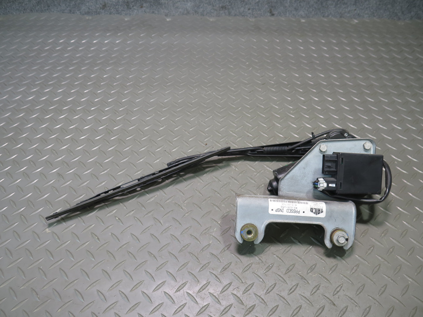 2003-2007 Hummer H2 Rear Tailgate Lift Gate Back Door Wiper W/ Motor 15186765